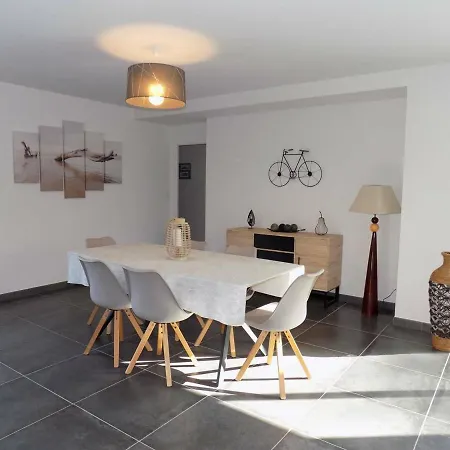 Maison Les Mathes, 4 Pieces, 6 Personnes - Fr-1-305b-1 بيت للعطل لو ماثيز